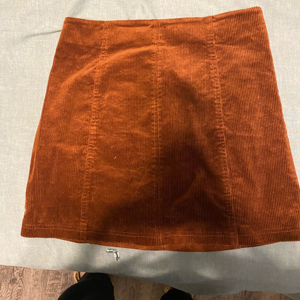 Medium fall skirt